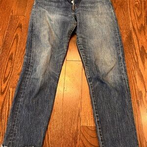 Levi Woman Blue Straight-Leg Jeans with Vintage Appeal